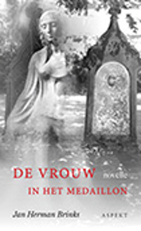 De vrouw in het medaillon van Jan Herman Brinks